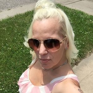 Meet your Posher, Tracy